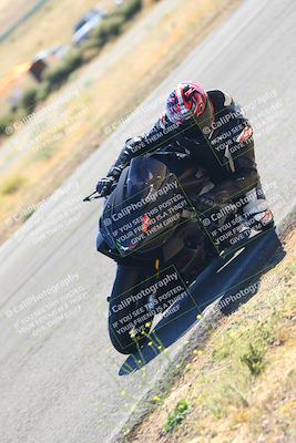 media/Oct-15-2023-TrackXperience (Sun) [[85198ff50b]]/Group 3/session 4 turn 3/